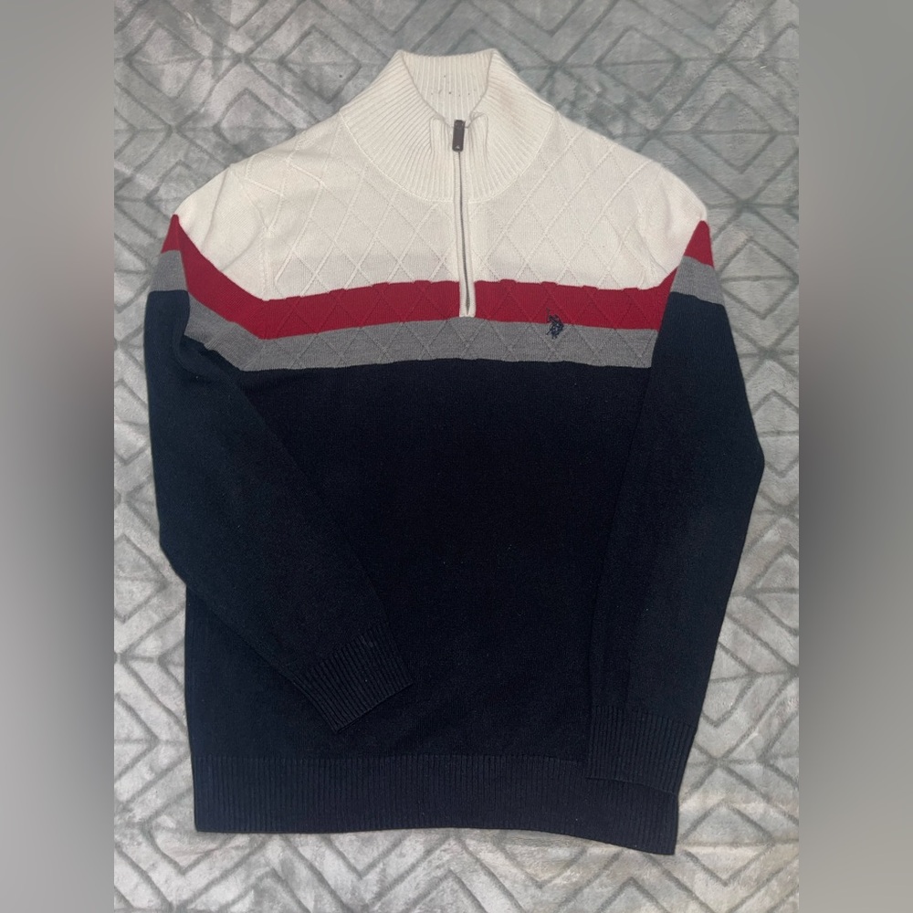 Men’s Polo Sweater